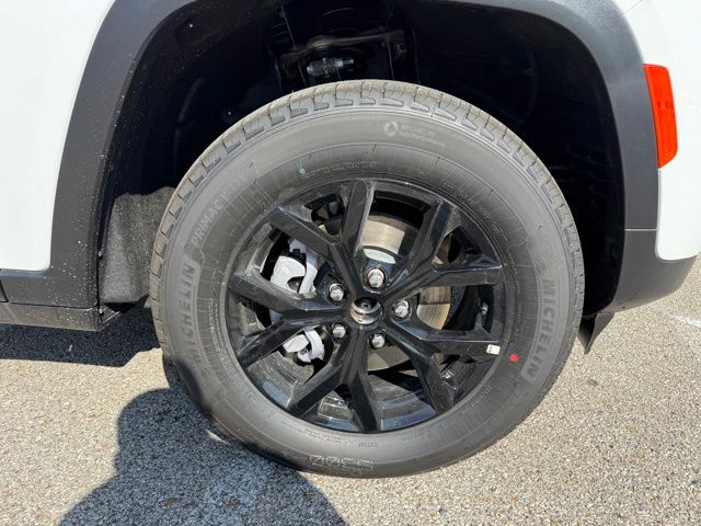 2025 Jeep Grand Cherokee Altitude X photo 10