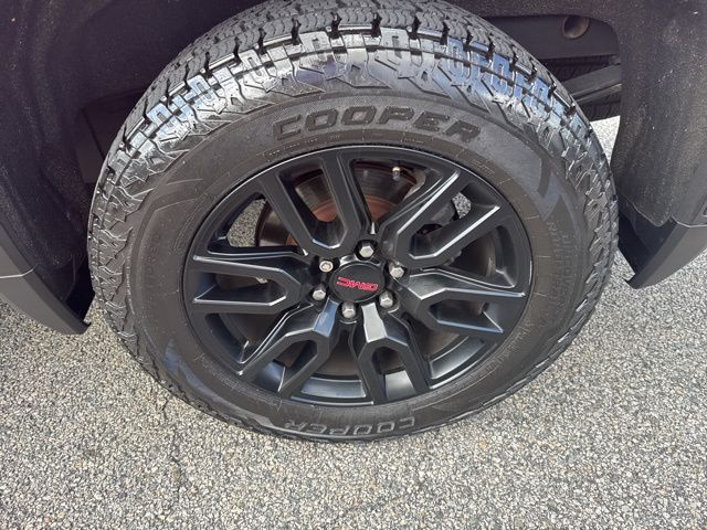 2021 Gmc Sierra Elevation photo 18