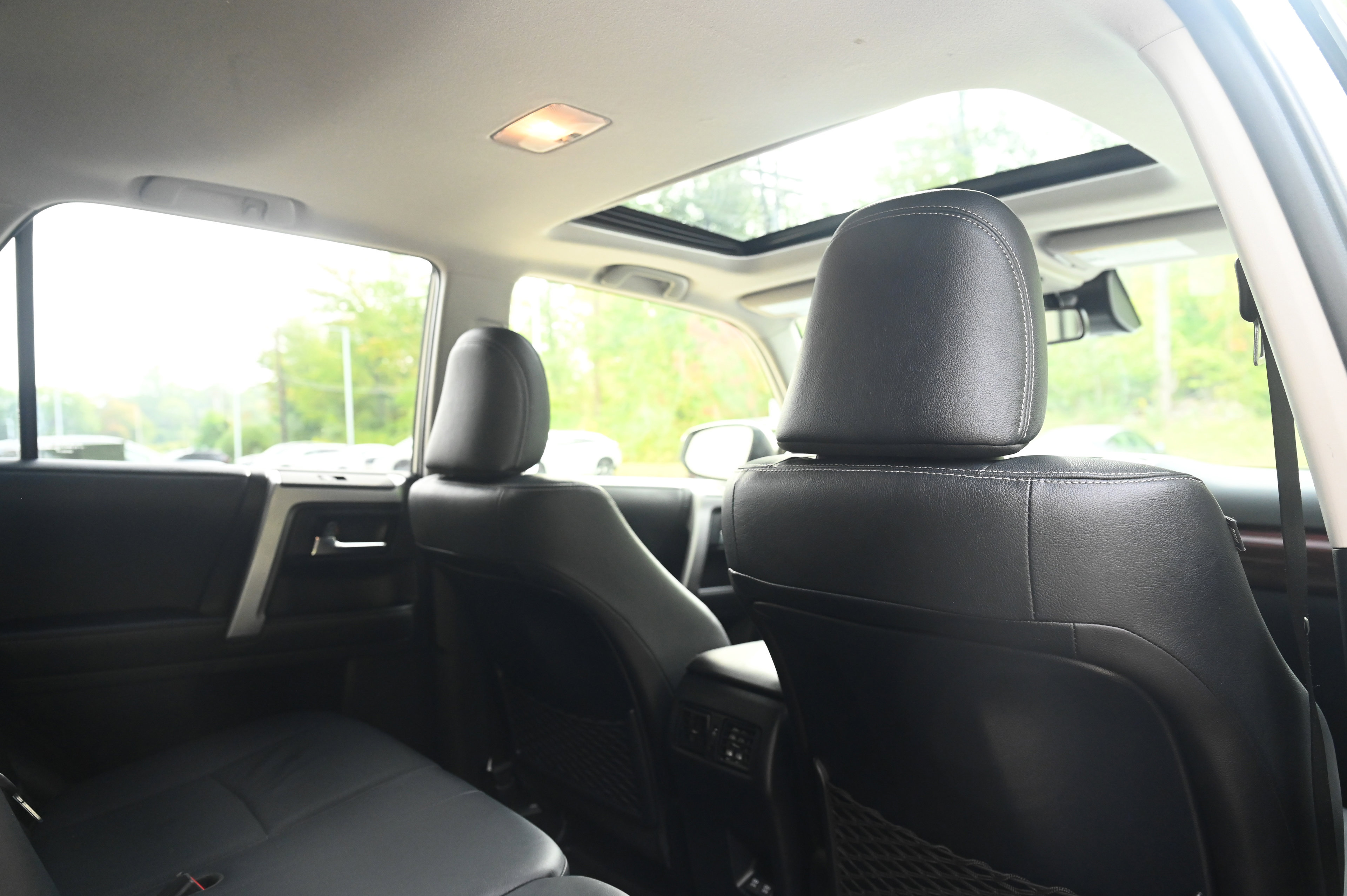 2022 Toyota 4Runner Limited photo 21