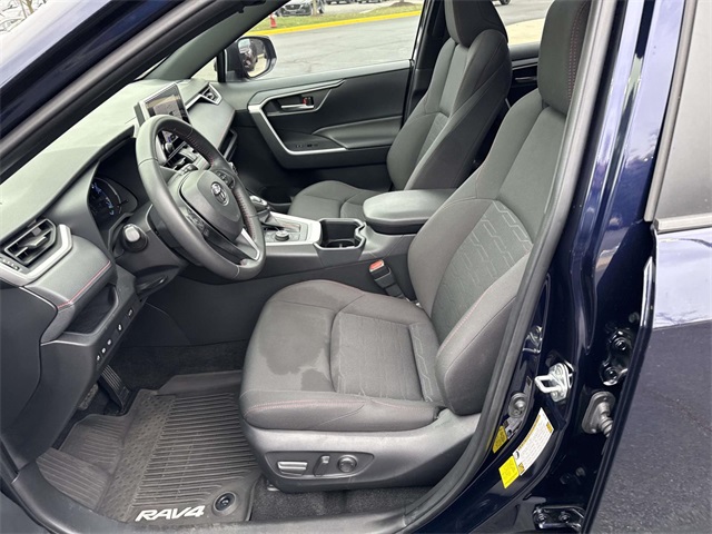 2024 Toyota RAV4 Prime SE photo 13