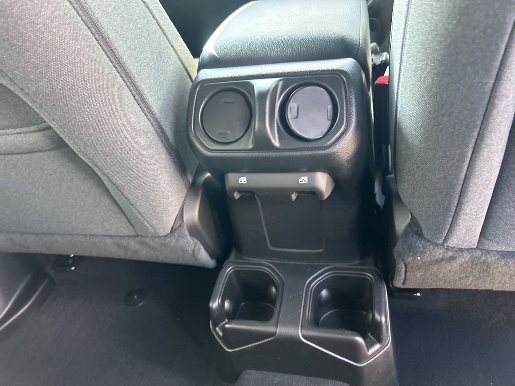 2025 Jeep Wrangler Sport S photo 28