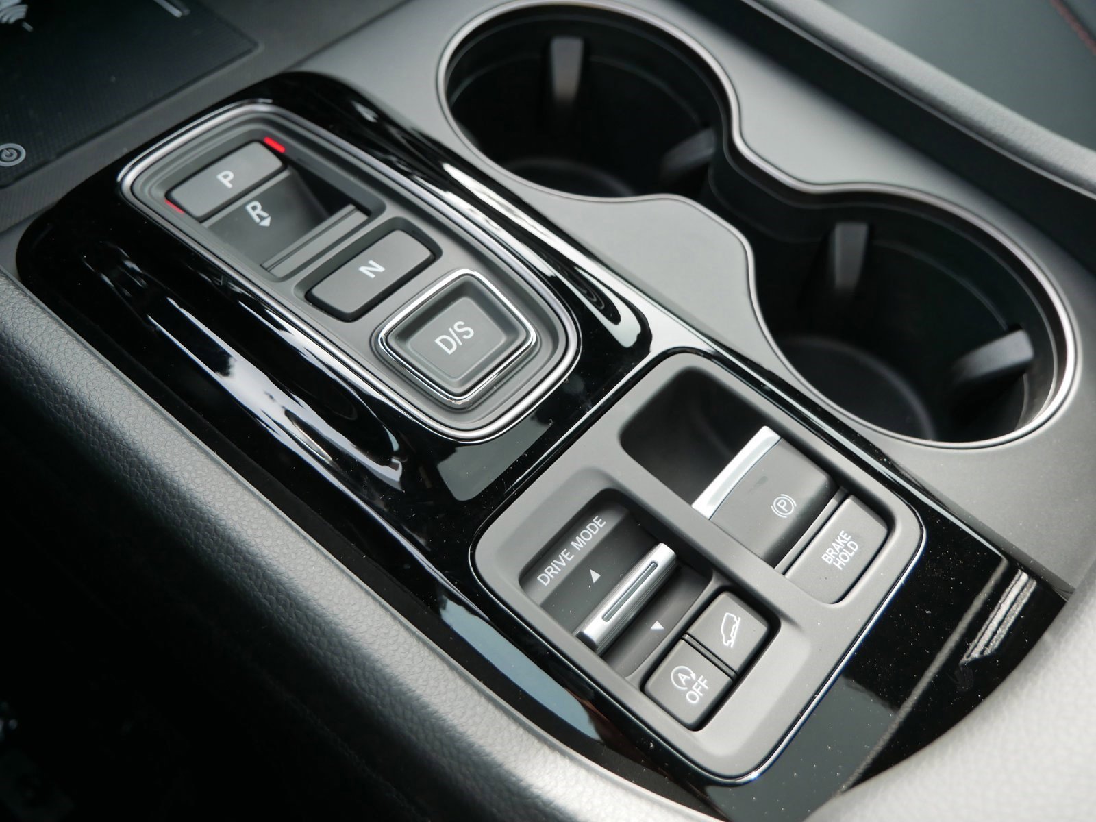 2025 Honda Pilot TrailSport photo 16
