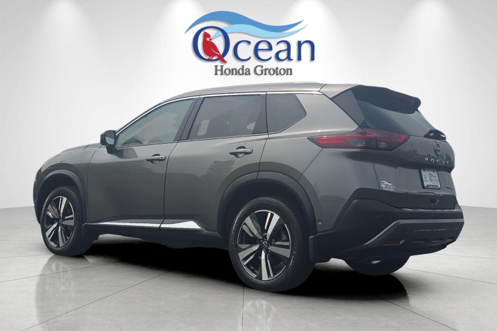 2022 Nissan Rogue SL photo 4