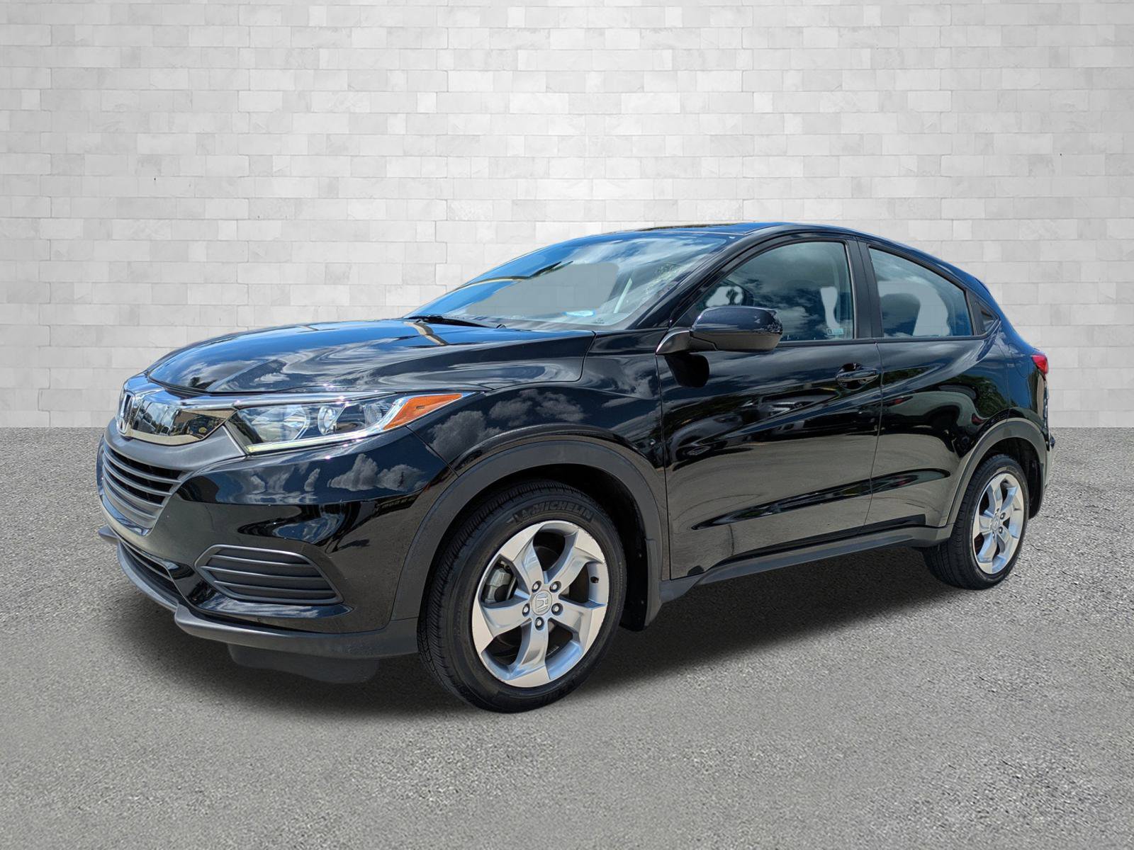 2019 Honda HR-V LX photo 4