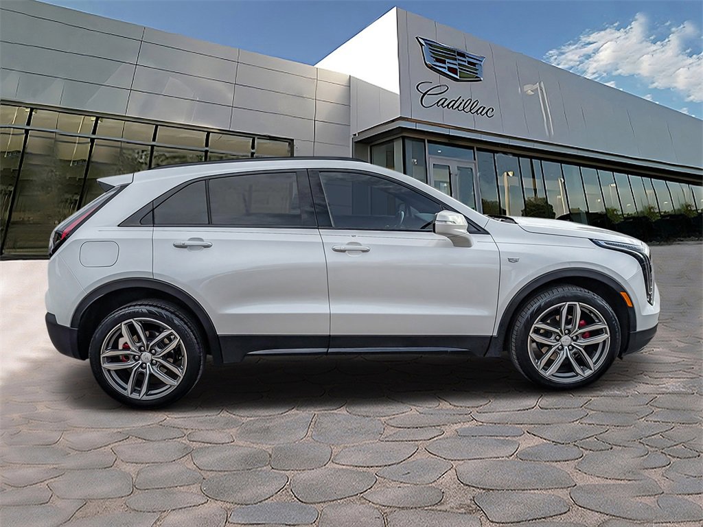 2021 Cadillac XT4 Sport photo 4