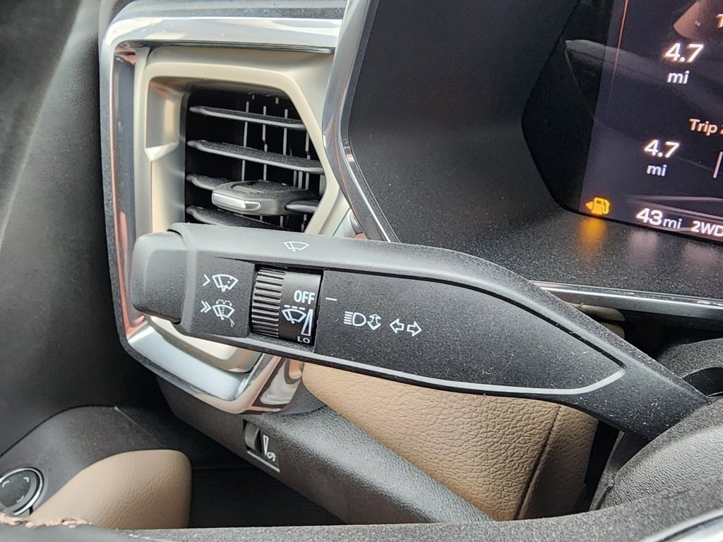 2026 Gmc Canyon Denali photo 22