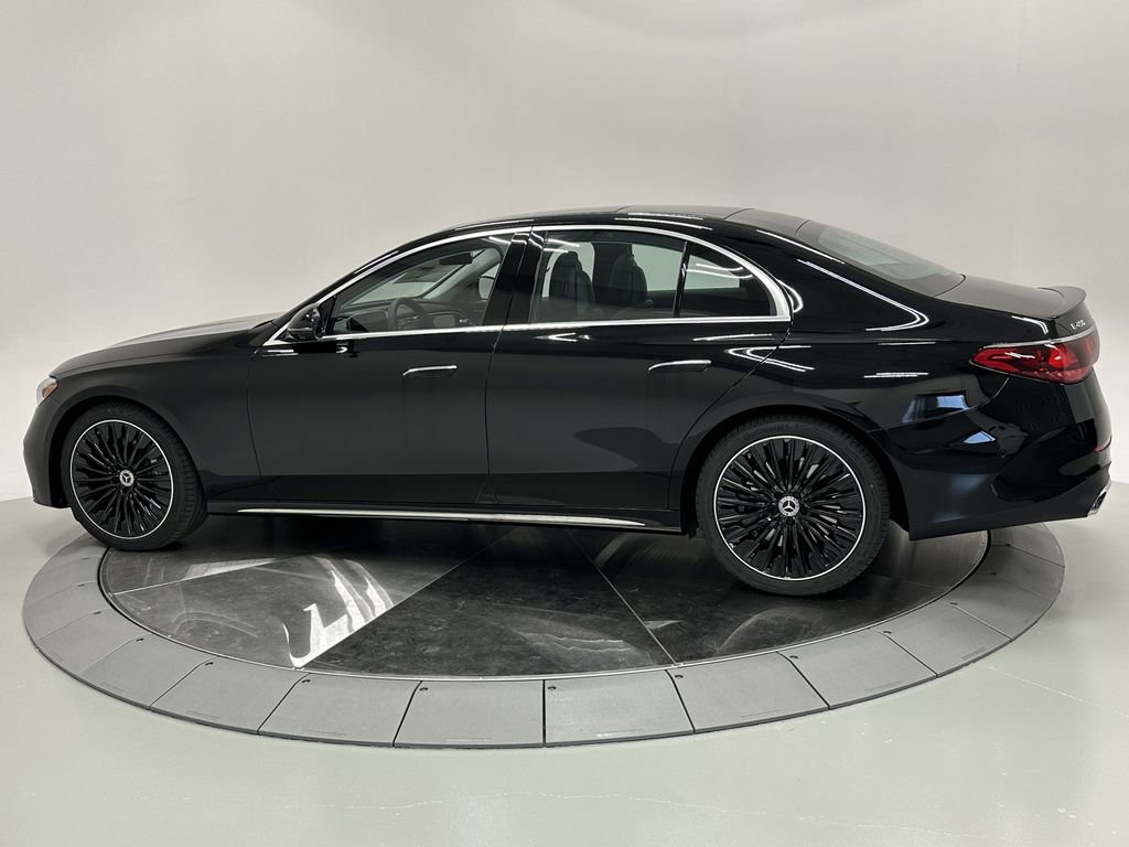 2026 Mercedes Benz E 450 4MATIC photo 5