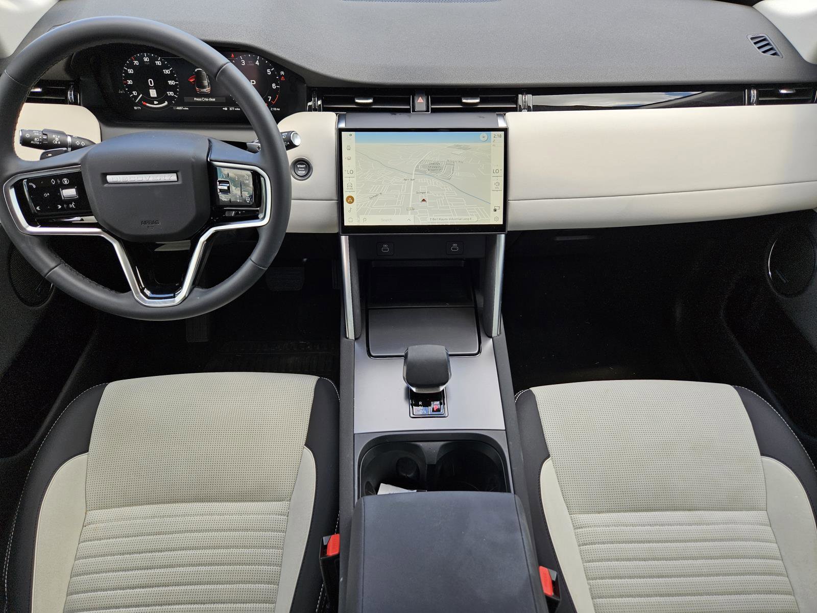 2025 Land Rover Discovery Sport S photo 33