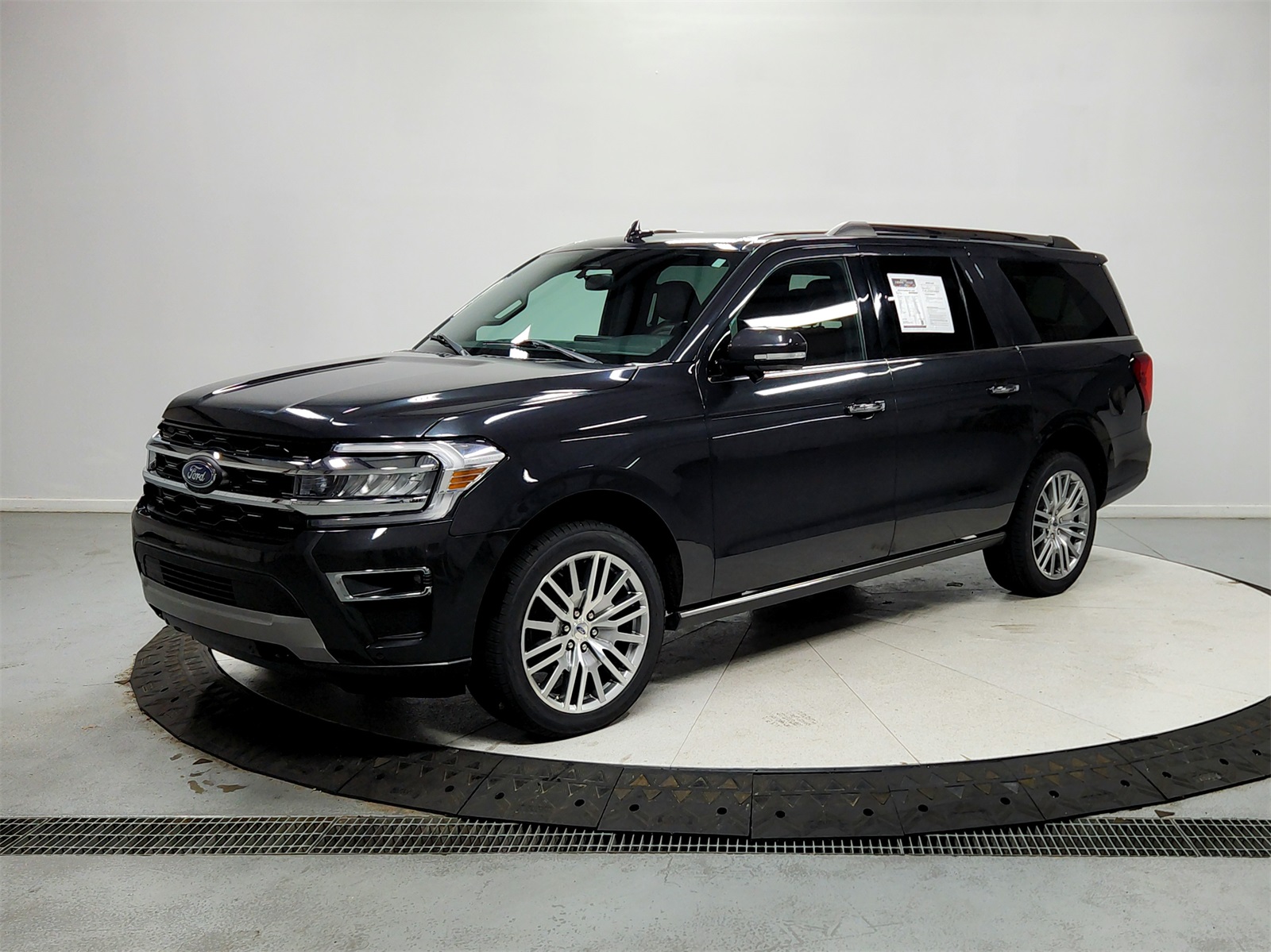 2023 Ford Expedition MAX Limited photo 2