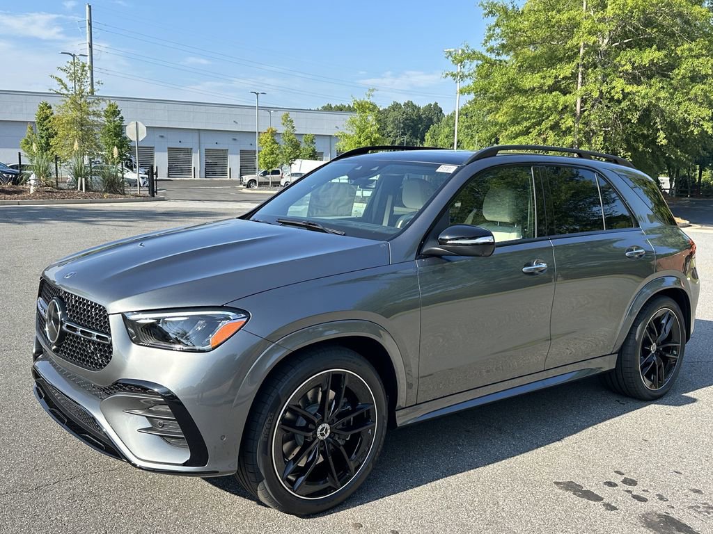 2025 Mercedes Benz GLE 450 4MATIC photo 4
