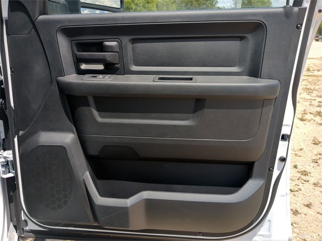 2026 Ram 3500 Tradesman photo 28