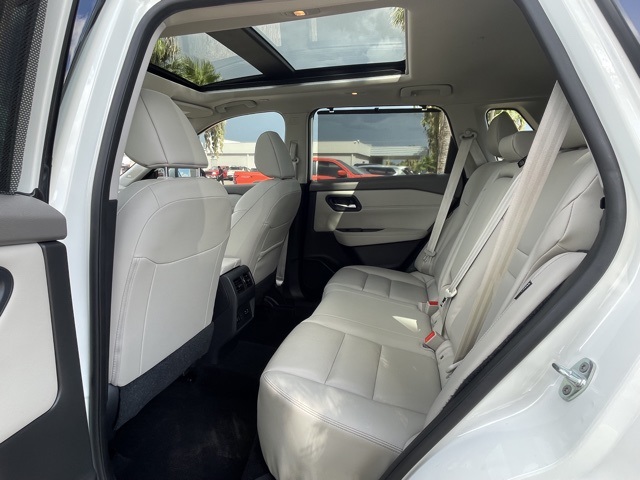 2023 Nissan Rogue SL photo 28