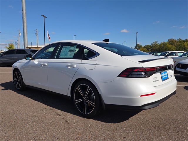 2025 Honda Accord Sport photo 3