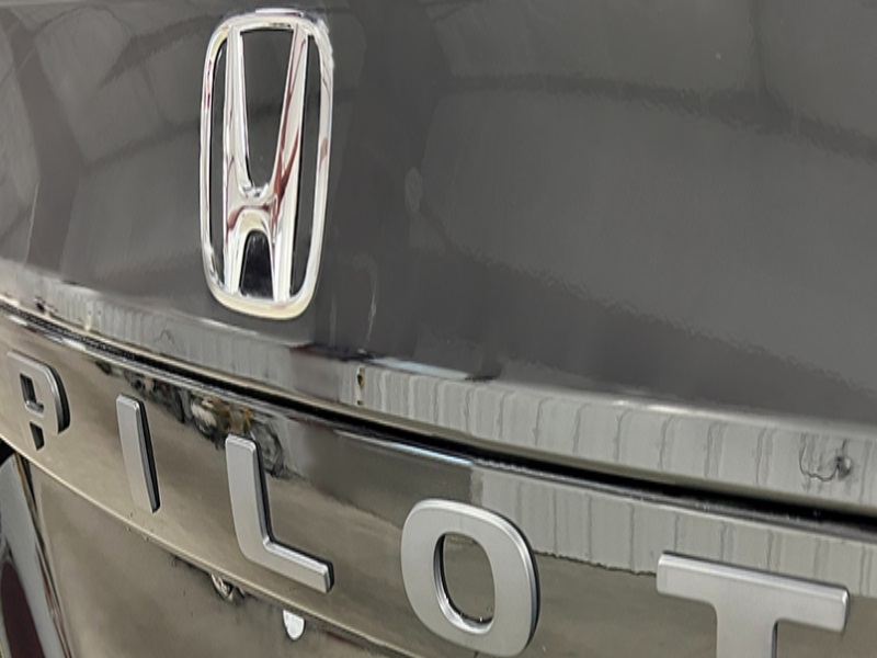 2025 Honda Pilot EX-L photo 3