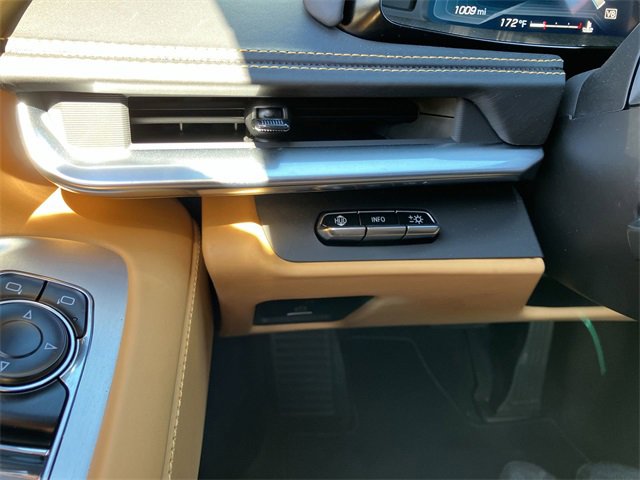 2024 Chevrolet Corvette Stingray 3LT photo 9
