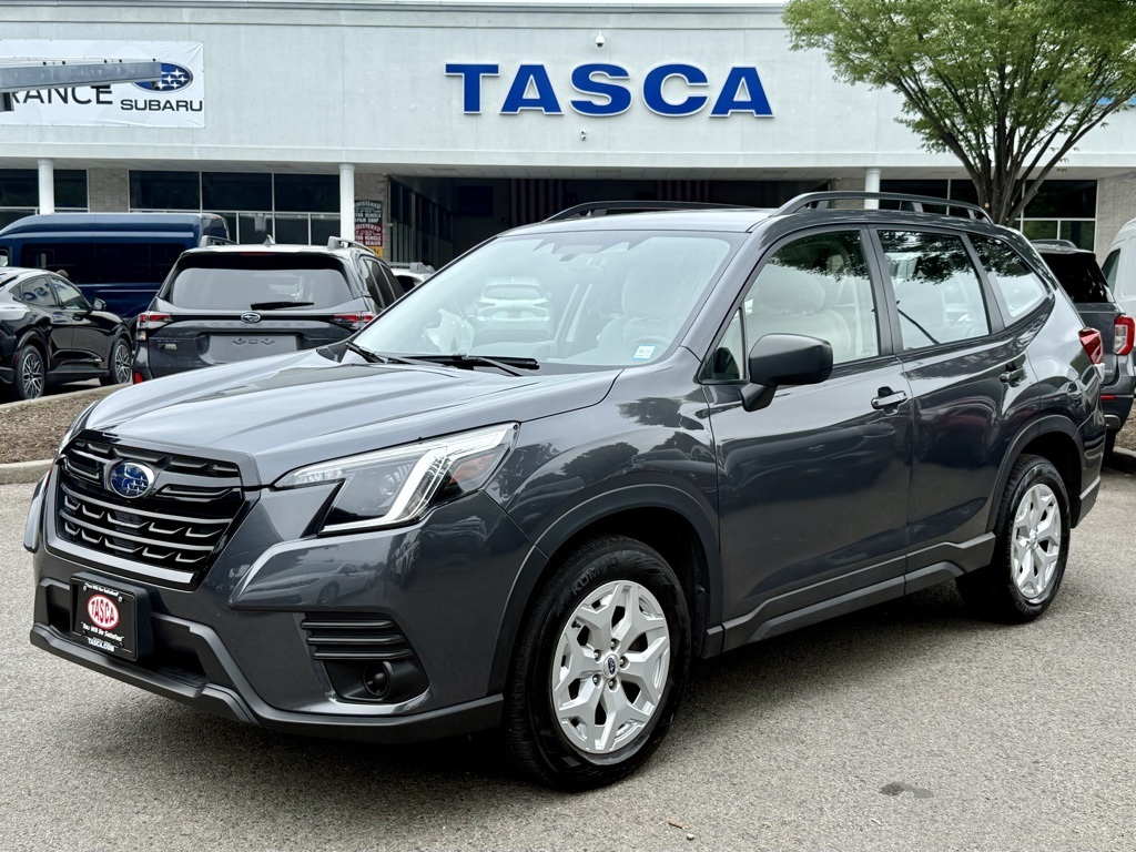 Used 2022 Magnetite Gray Metallic Subaru Base image 1