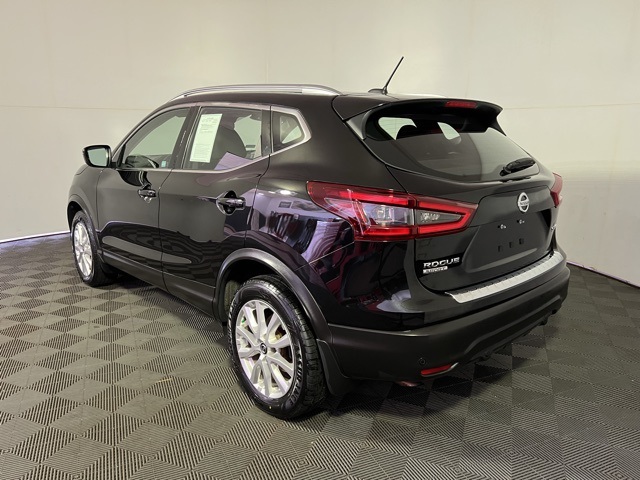 2021 Nissan Rogue Sport SV photo 4