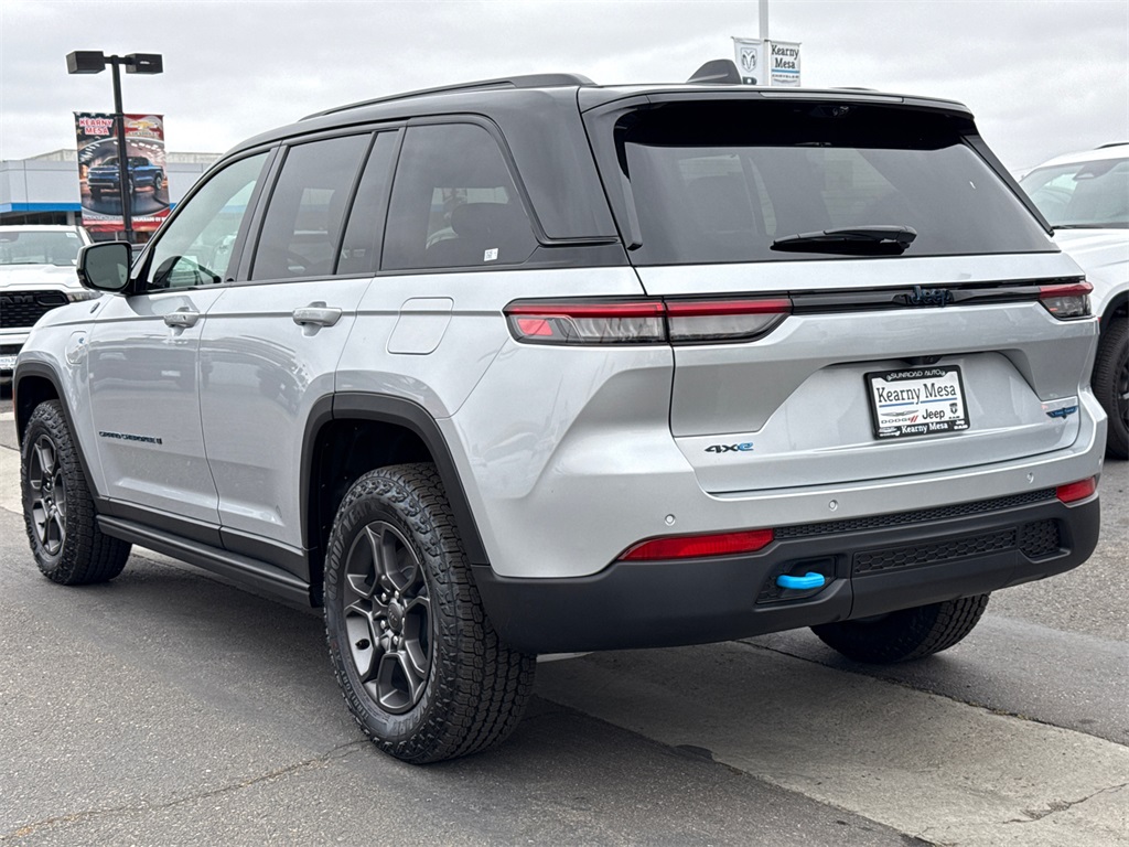 2025 Jeep Grand Cherokee Trailhawk 4xe photo 10