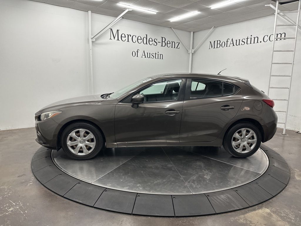 2015 Mazda Mazda3 i Sport photo 2