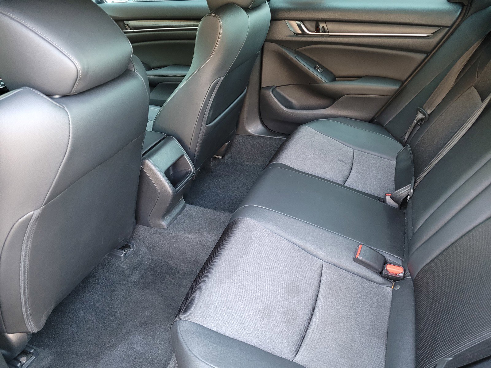 2020 Honda Accord Sport photo 11