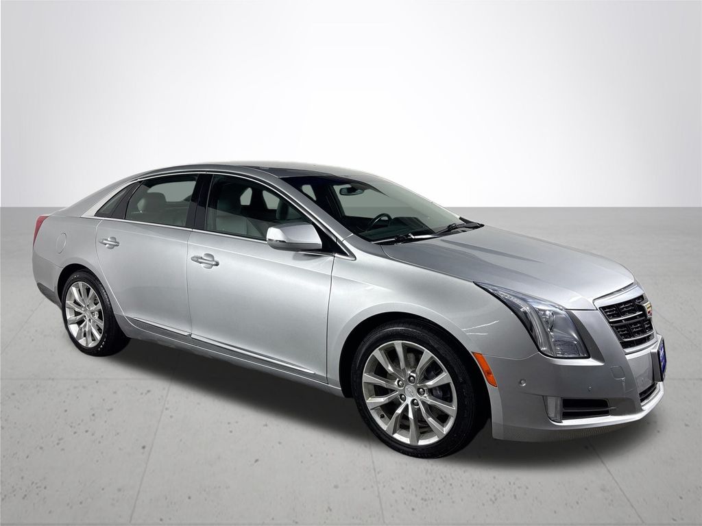 2017 Cadillac XTS Luxury photo 4