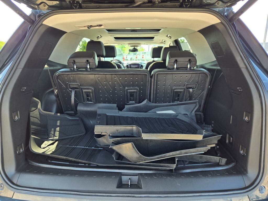 2020 Chevrolet Traverse Premier photo 13