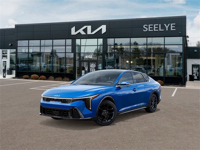 2025 Kia K4 GT-Line Turbo's photo