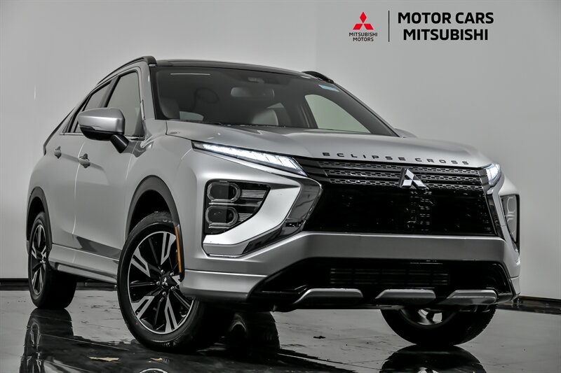 2026 Mitsubishi Eclipse Cross SEL's photo