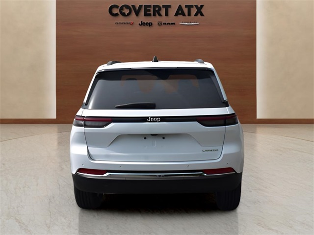 2025 Jeep Grand Cherokee Laredo X photo 4