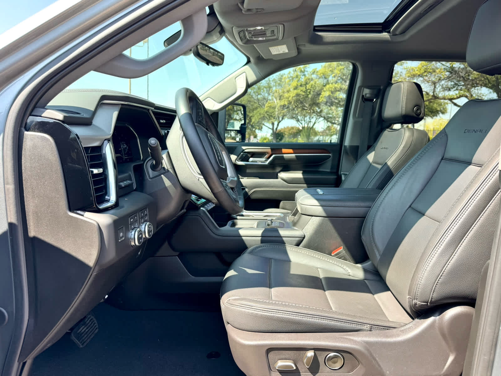 2024 Gmc Sierra 2500 HD Denali photo 12