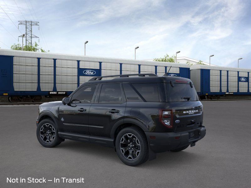 2025 Ford Bronco Sport Outer Banks photo 3