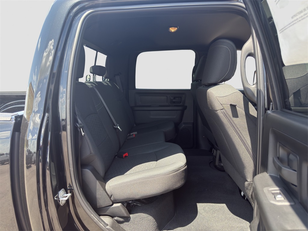 2025 Ram 2500 Tradesman photo 18