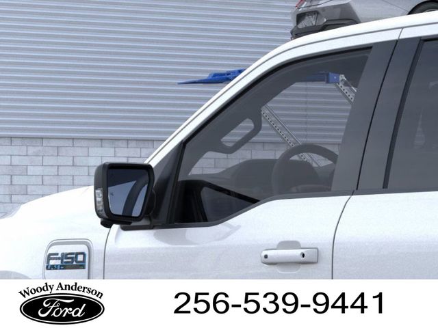 2025 Ford F-150 Lightning photo 17