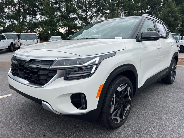 2025 Kia Seltos SX's photo