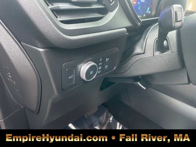 2022 Ford Escape Titanium photo 19