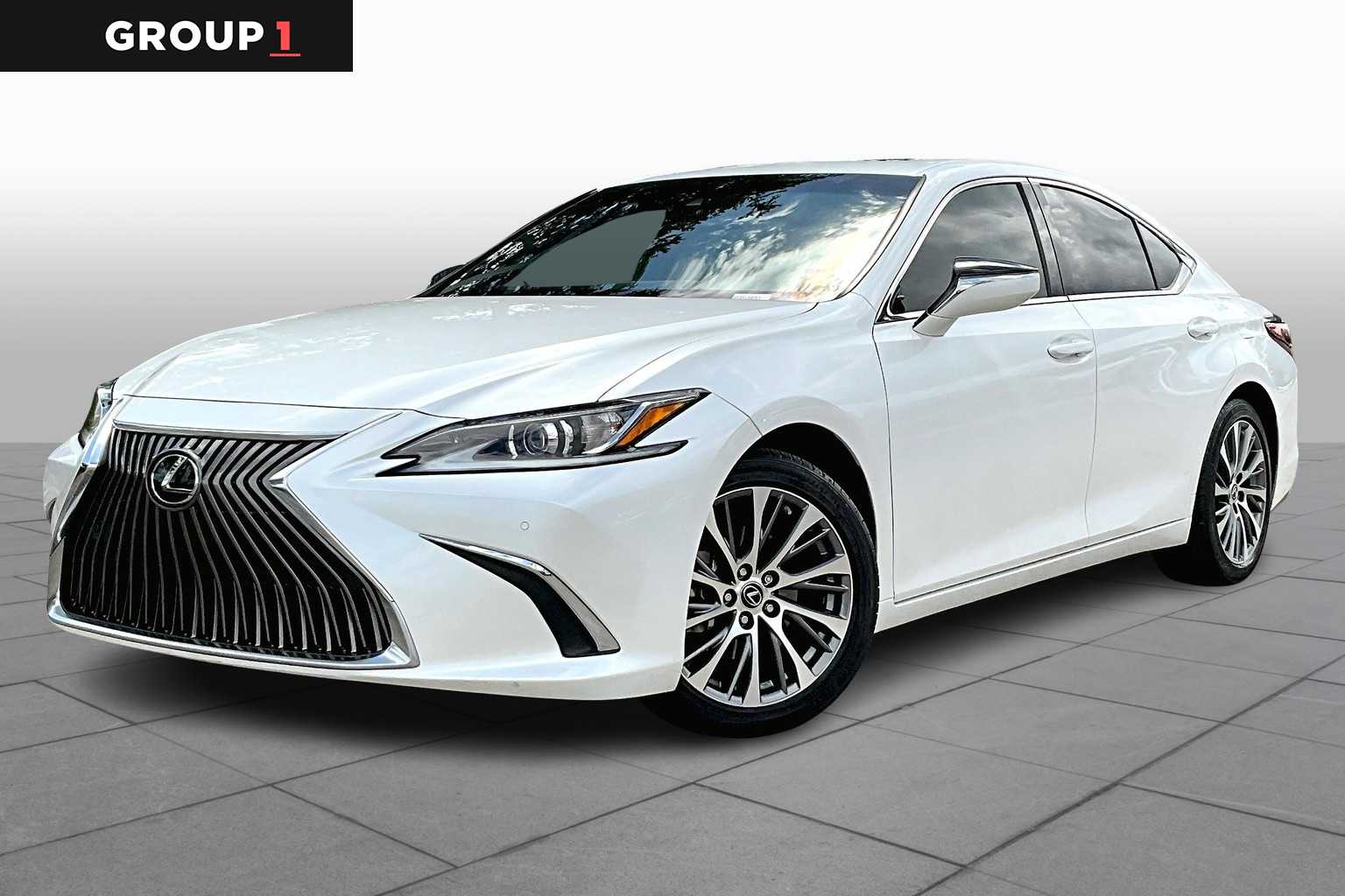 2019 Lexus ES