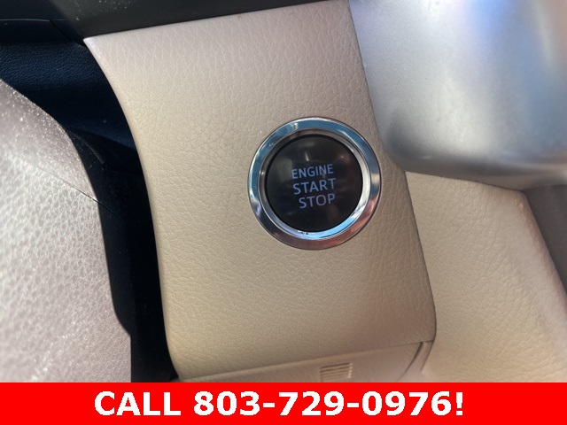 2016 Toyota Highlander Limited Platinum photo 24