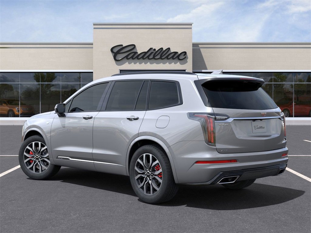 2025 Cadillac XT6 Premium Luxury photo 3