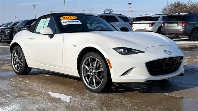 2023 Mazda MX-5 Miata Grand Touring's photo