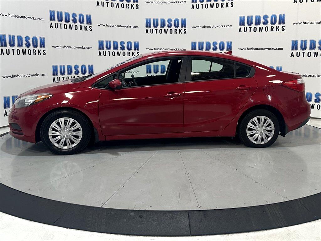 2016 Kia Forte LX photo 3