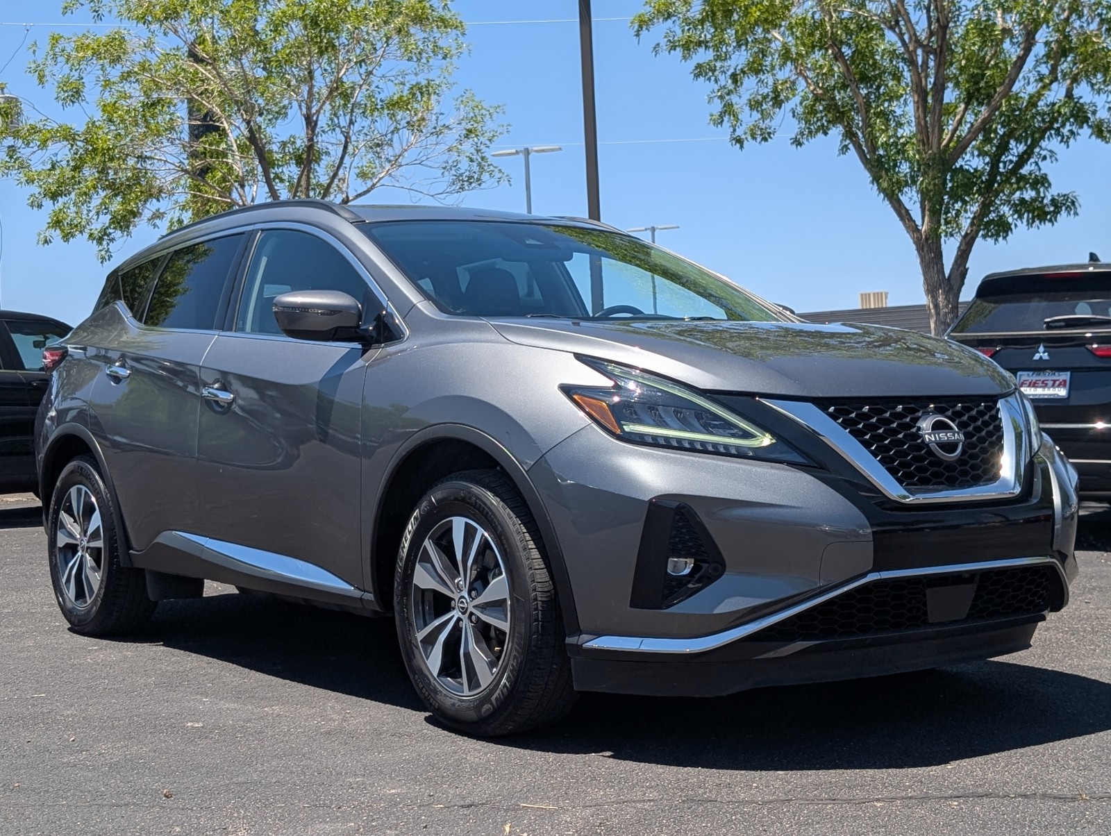 Used 2023 GRAY Nissan SV image 1