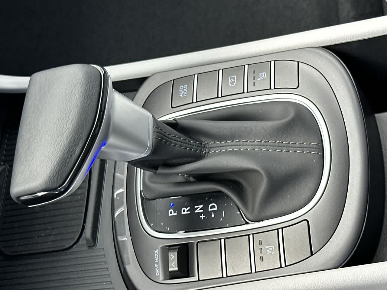 2026 Hyundai Kona SEL photo 19