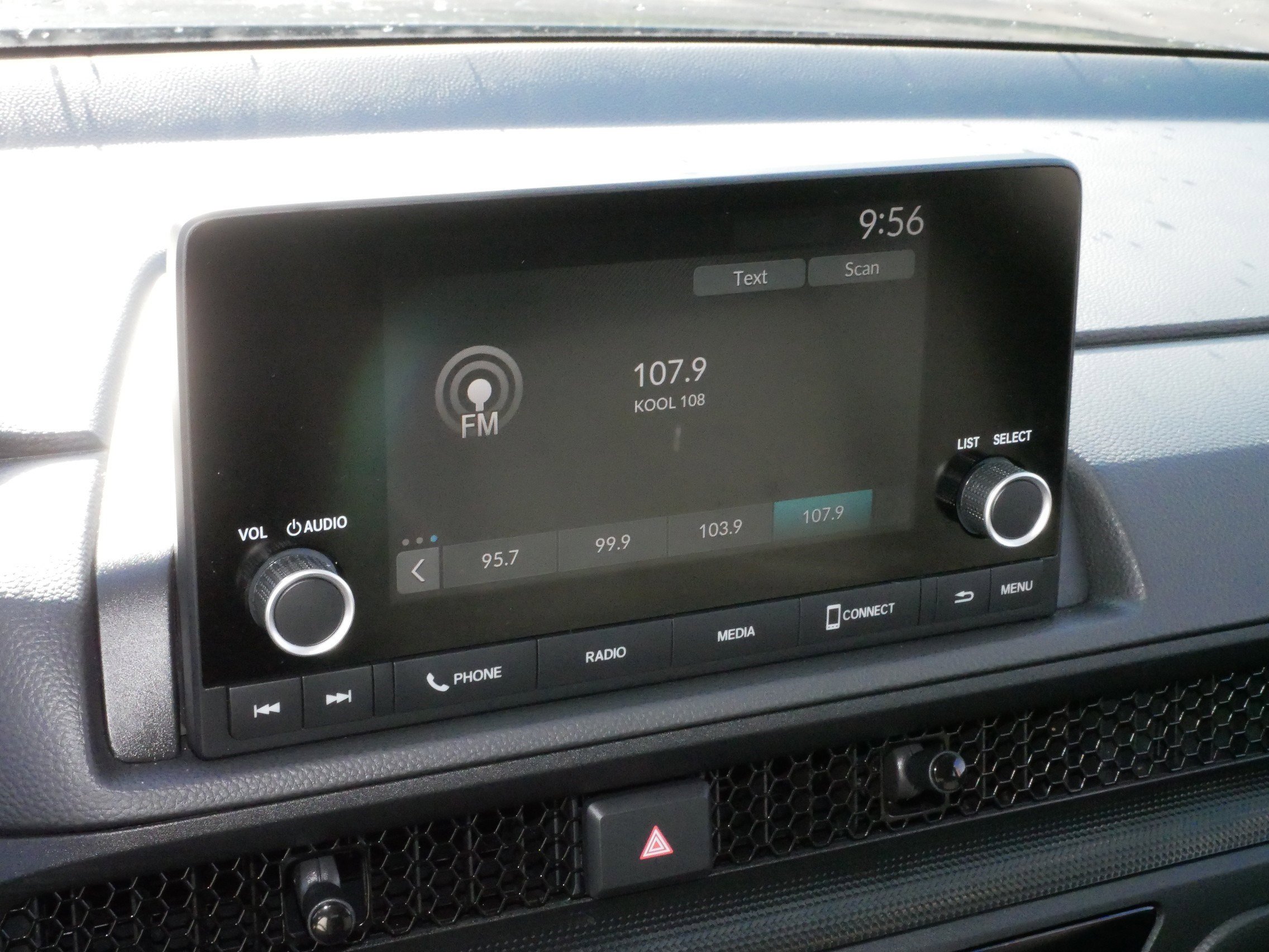 2025 Honda CR-V LX photo 21