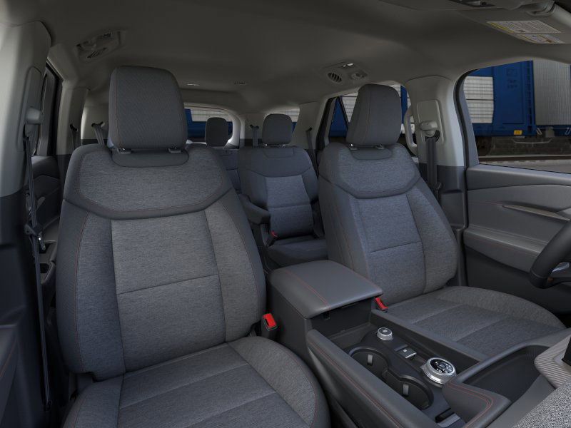 2025 Ford Explorer photo 10