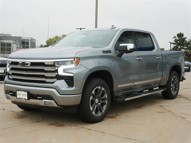 2026 Chevrolet Silverado 1500 High Country photo 3