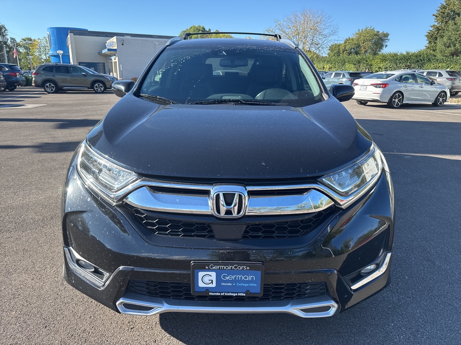 2017 Honda CR-V Touring photo 2