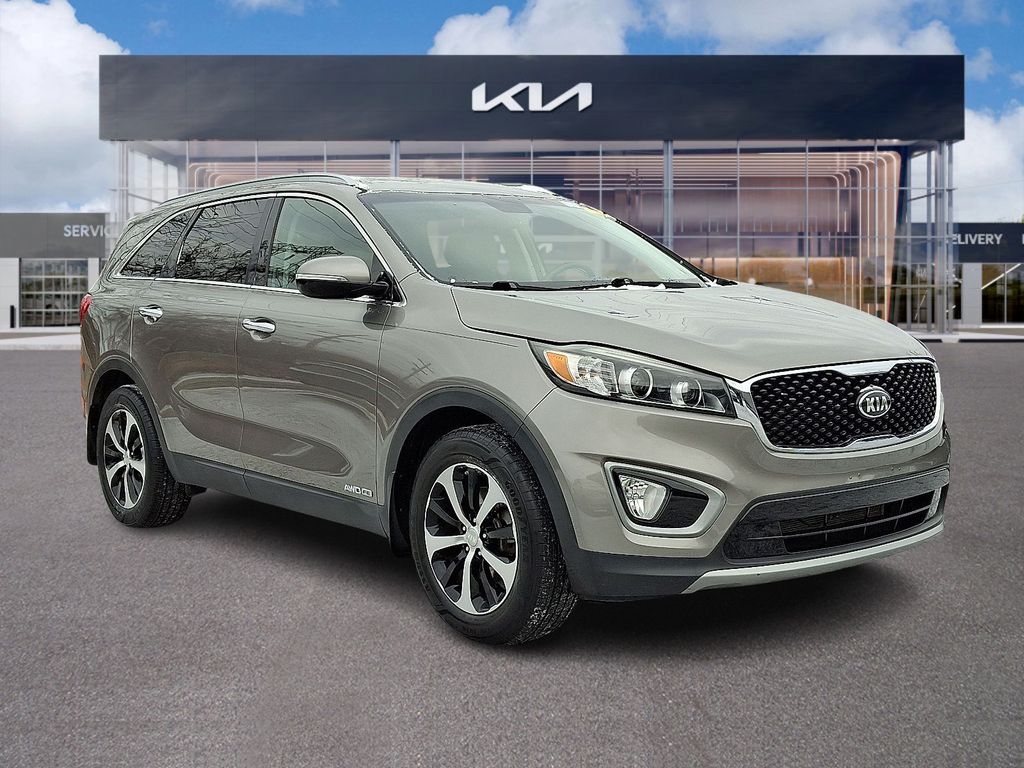 2016 Kia Sorento EX's photo