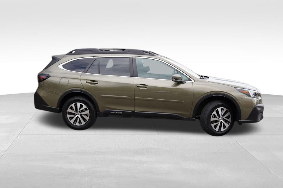 2022 Subaru Outback Premium photo 2