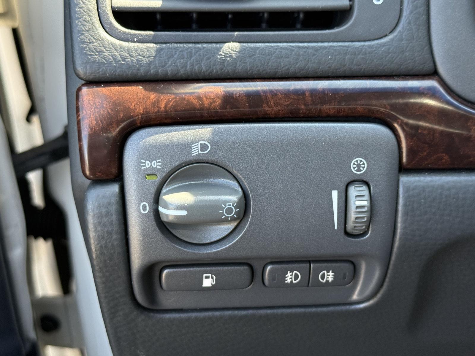 2003 Volvo S80 photo 15