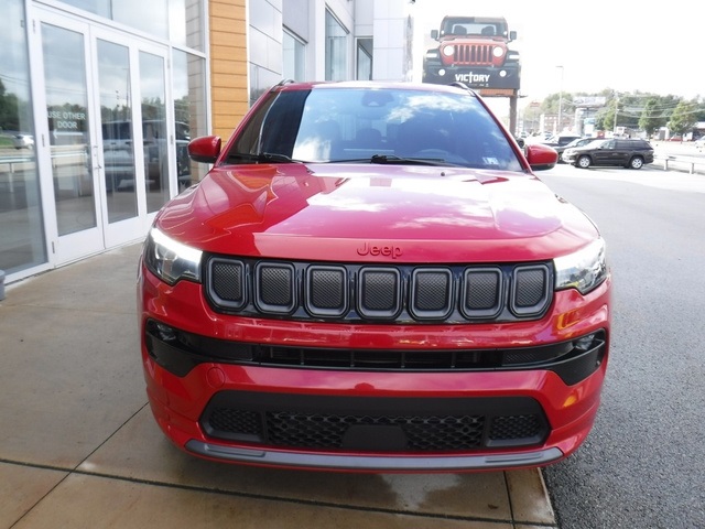 2022 Jeep Compass Limited photo 3